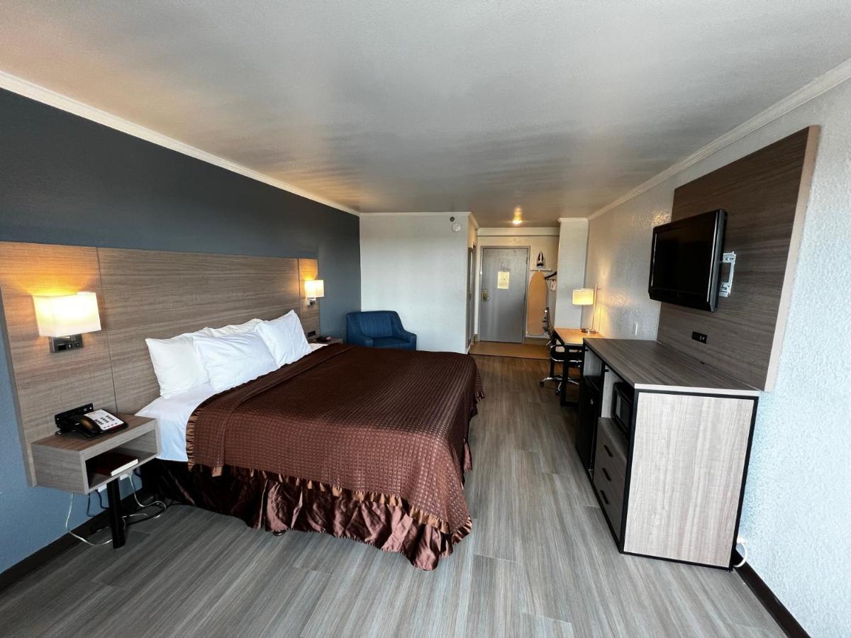 Super 8 By Wyndham Fort Worth Entertainment District Eksteriør billede